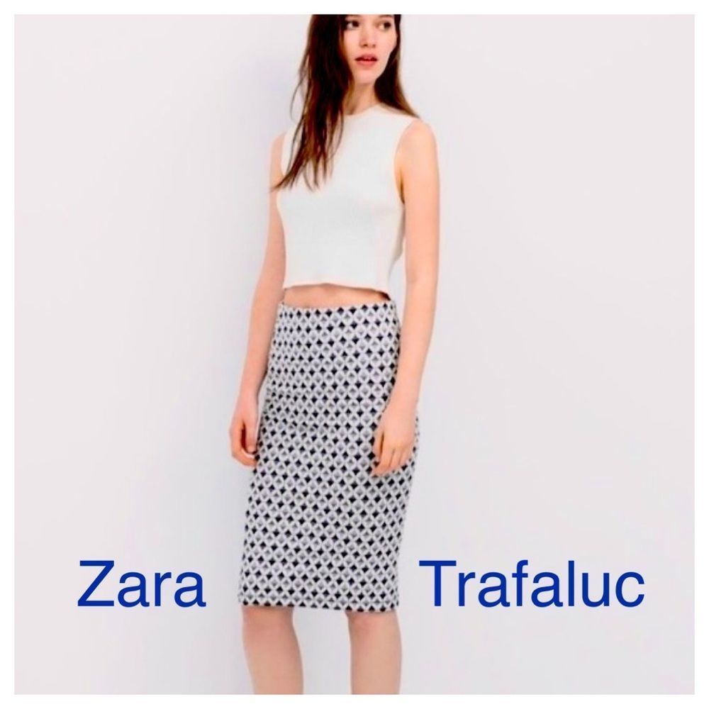 Zara Black and White Geometric Pencil Skirt